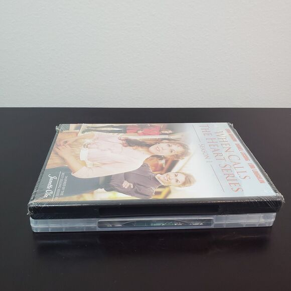 When Calls The Heart Series Complete Season 1 (Sealed) & 2 (Preowned) - Picture 5 of 7